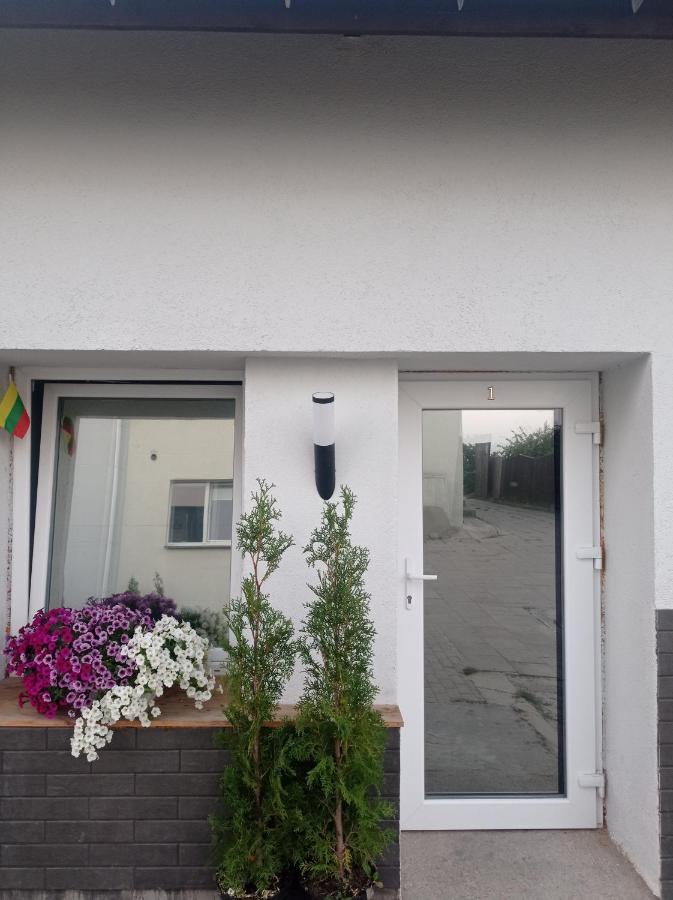 Apartment Hotels Parking Akaciju1 Wilna Exterior foto